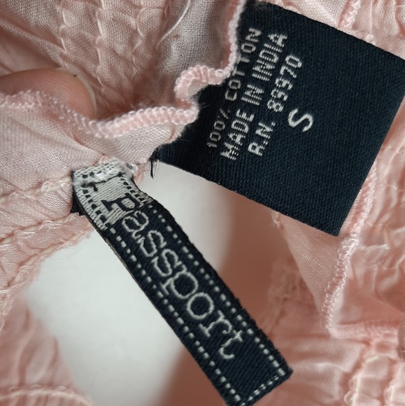 🎀 4/$25 Passport sleeveless tunic size S - Picture 3 of 3